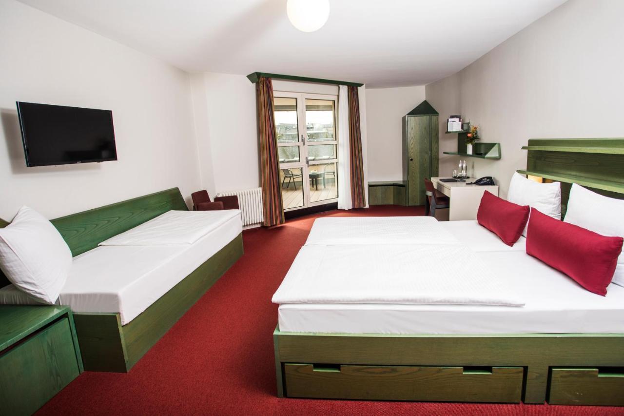 Erbacher Hof, Bistum Mainz Eksteriør billede
