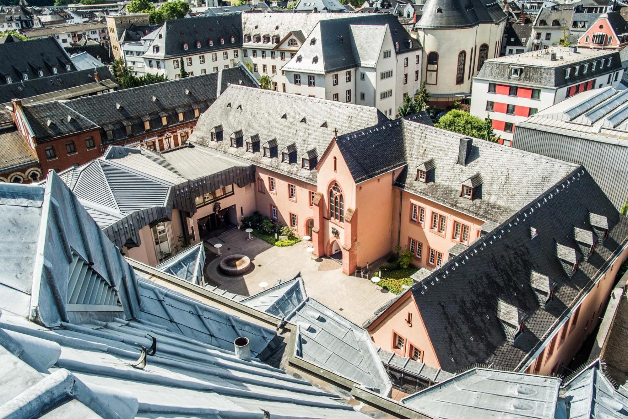 Erbacher Hof, Bistum Mainz Eksteriør billede